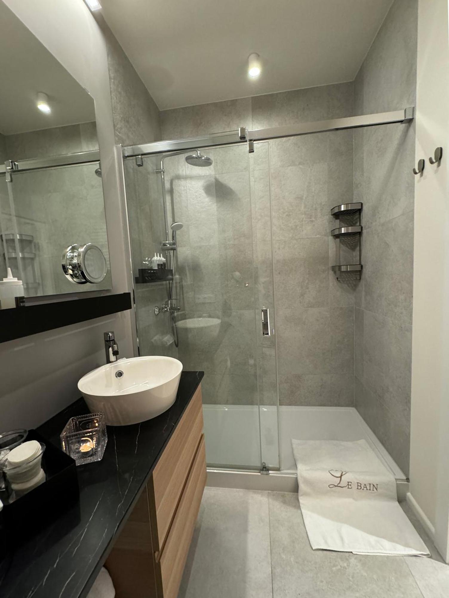 Relax&Comfort New Waw 50 Sqm With Terrace, Garden, Free Parking And Ac Warschau Exterior foto