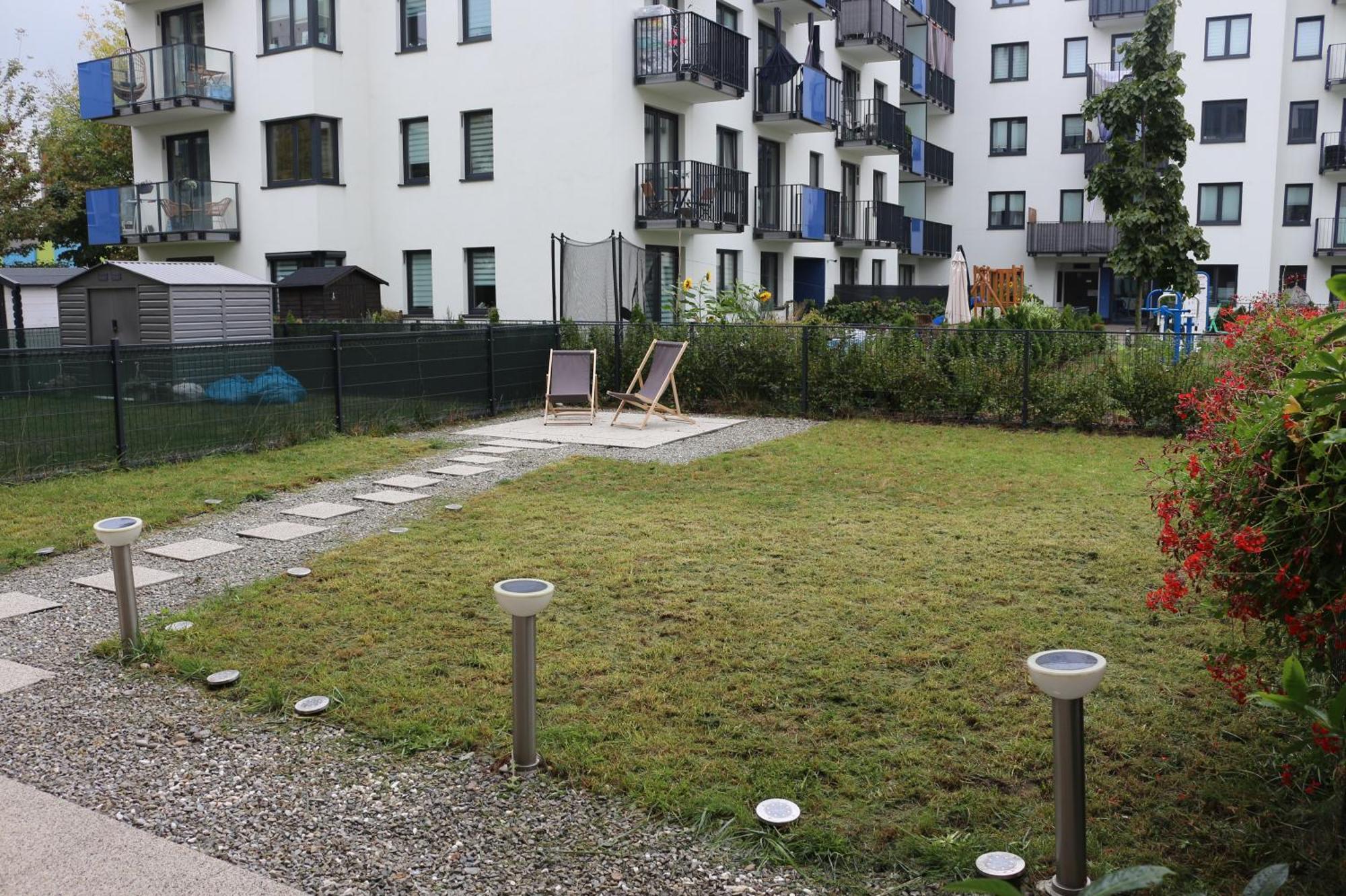 Relax&Comfort New Waw 50 Sqm With Terrace, Garden, Free Parking And Ac Warschau Exterior foto