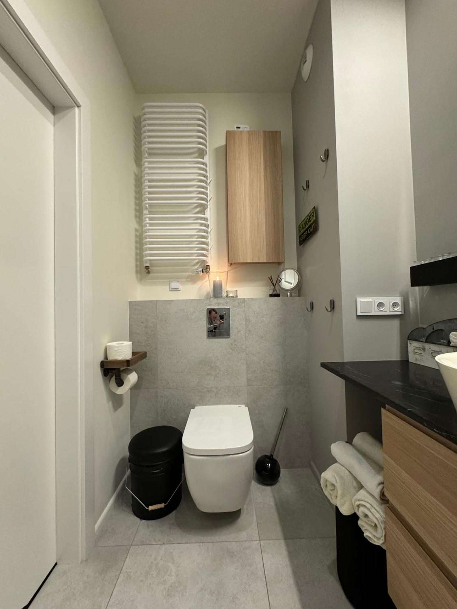 Relax&Comfort New Waw 50 Sqm With Terrace, Garden, Free Parking And Ac Warschau Exterior foto